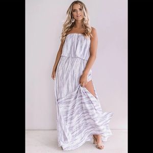 Women’s maxi dress, size M